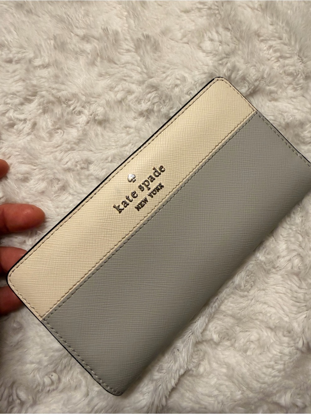 kate spade Two-Tone Cream and Light Gray Long Wallet